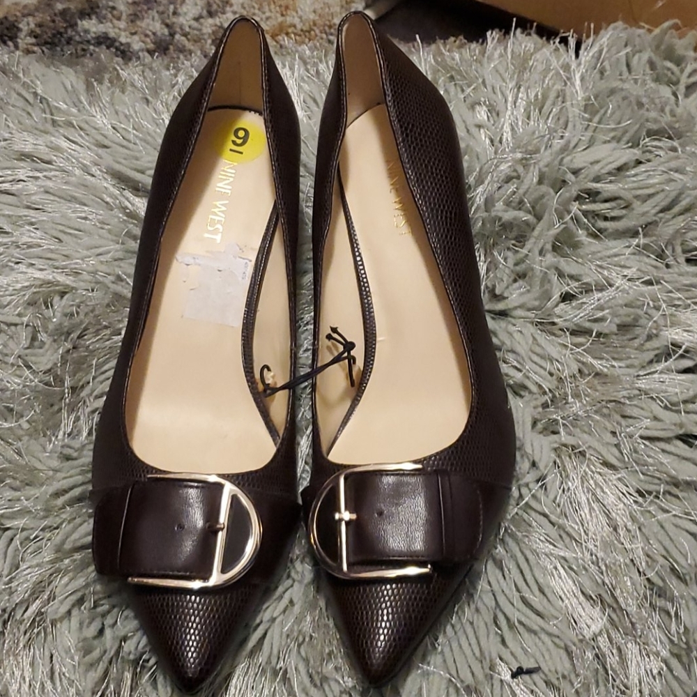 Nine west shoes size 9